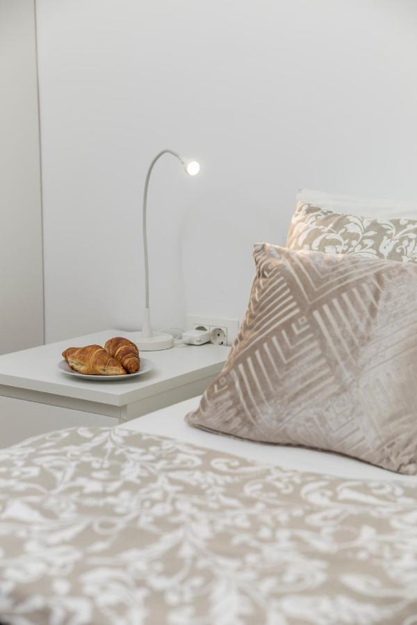 Apartment Opa Gold غييكا المظهر الخارجي الصورة