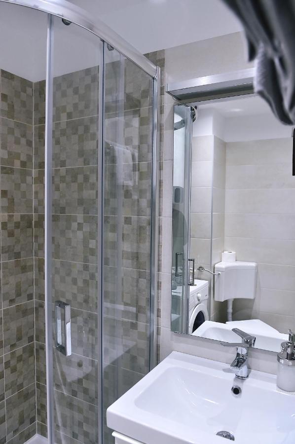 Apartment Opa Gold غييكا المظهر الخارجي الصورة